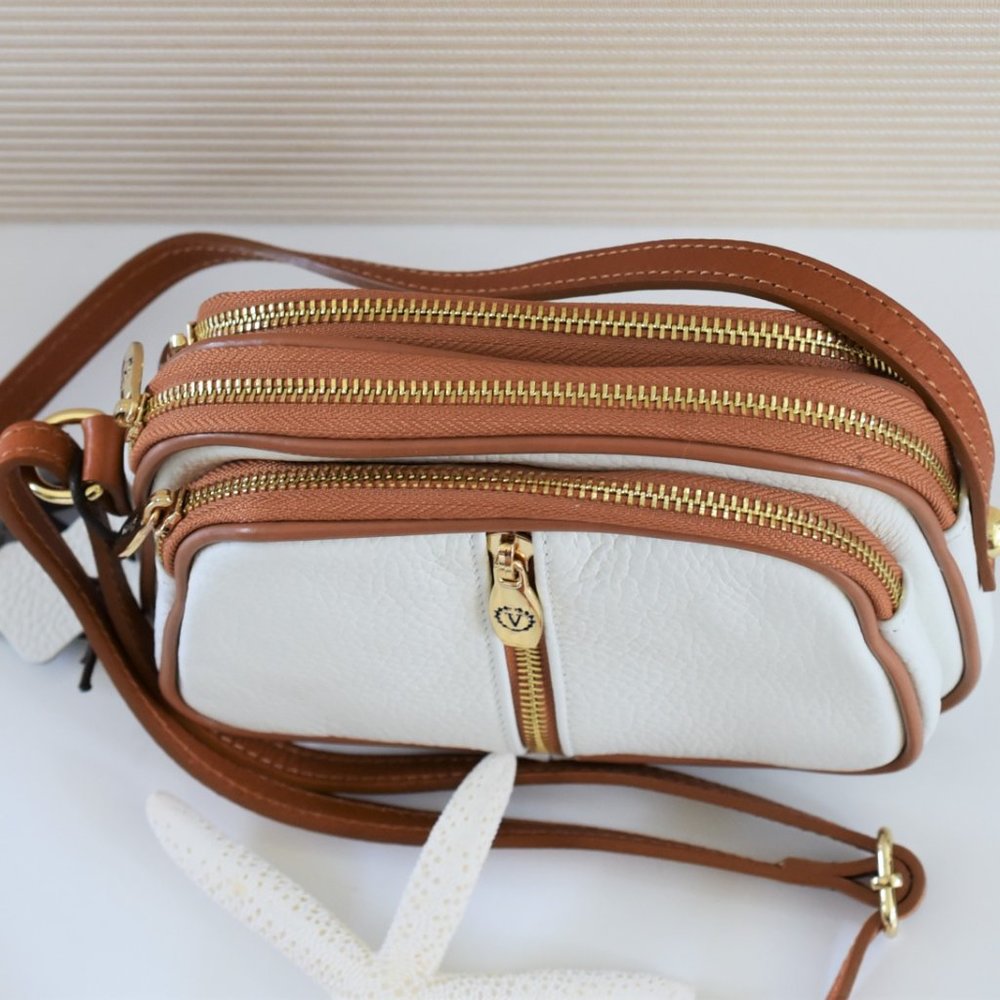 NEW! VALENTINA Made In Italy Leather Crossbody - Picture 3 of 8
